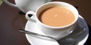Ученые: пить чай с молоком опасно для здоровья