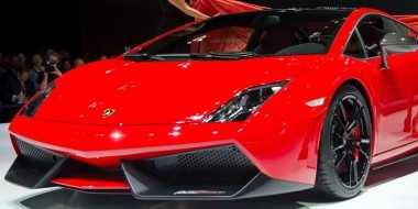 Lamborghini отзывает спорткары из-за неисправности