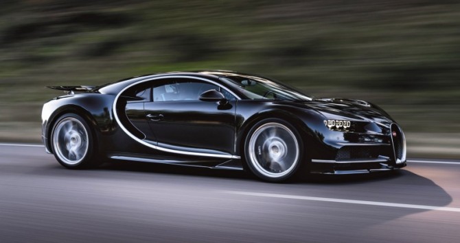  Bugatti     Chiron ()
