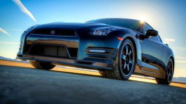   Nissan GT-R Track Edition   -