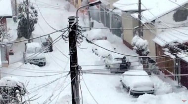 На Болгарию обрушился снежный апокалипсис
