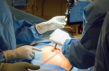 Хирурги нашли опухоль с мозгом в теле японской девочки
