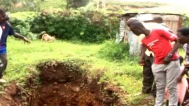 Исчезнувшего жителя Кении нашли пьяным в день его похорон