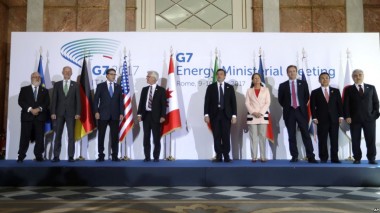  G7      - 