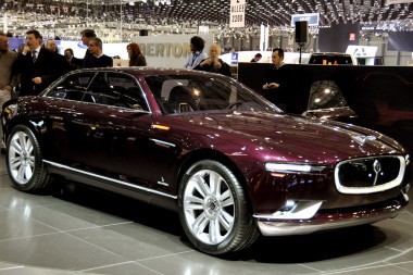 Jaguar    XJ
