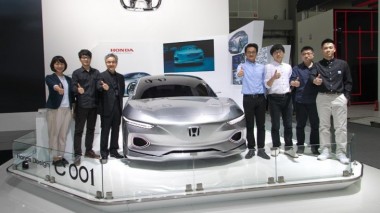 Honda    Design C001 ()