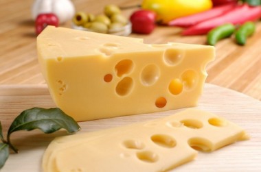 Медики: сыр спасет от инсульта