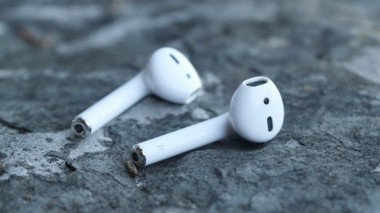    AirPods  