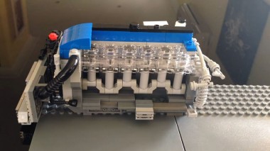  Lego      Ford Falcon ()