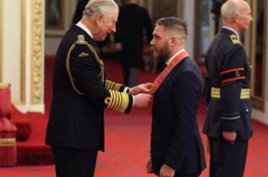 Том Харди получил орден Британской империи