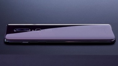   OnePlus 7    
