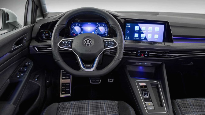 VW  Golf 2021   GTE ()  GTD ()