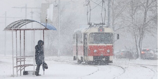 В Украине прогнозируют снегопады, метель и сильный ветер