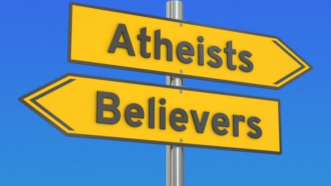 Ученый доказал, что у атеистов и верующих похожий «моральный компас»