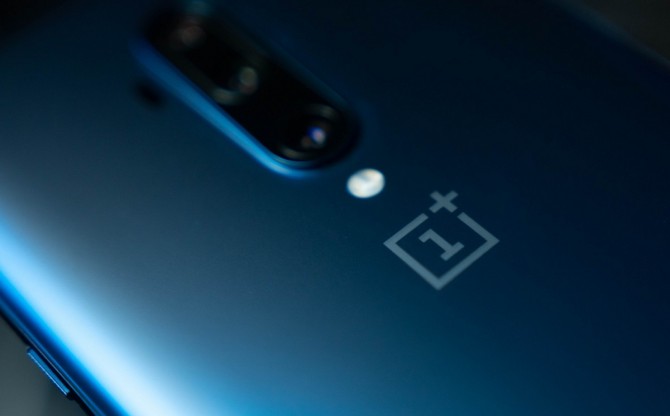 В сети появились фото и характеристики бюджетного смартфона OnePlus Nord N200