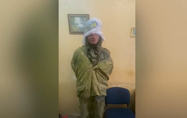 Четверо молодых российских военных сдались на Николаевщине (ВИДЕО)
