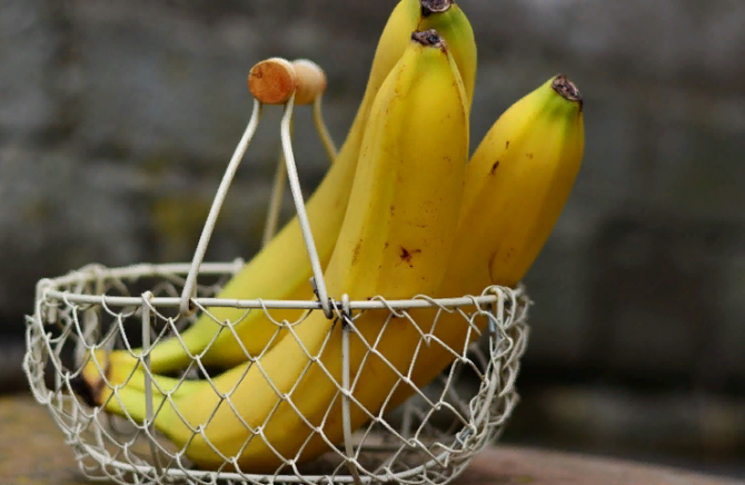 Эксперты заявили, что бананы в рационе хорошо влияют на зрение