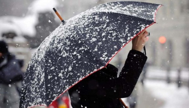 В Україну знову суне похолодання зі зливами і мокрим снігом