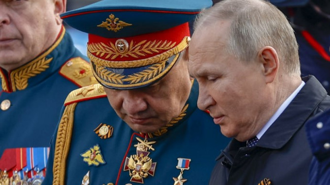 Путин хочет ввести военное положение в РФ и начать войну в Приднестровье