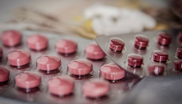 МОЗ хоче тимчасово заборонити 35 лікарських засобів