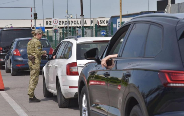 В Україні збираються запустити Е-чергу на кордоні