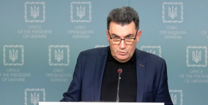 Данілов попередив про масований обстріл України до 24 лютого