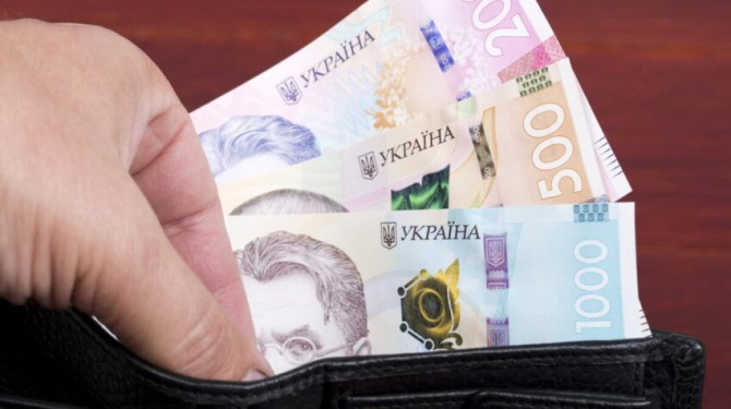 В Україні відновили фінансову допомогу безробітним та незаможним