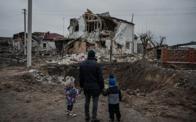 Уряд схвалив обов’язкову евакуацію дітей із зон активних бойових дій