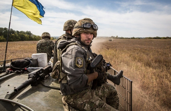 Стало відомо, скільки платять бійцям "Гвардії наступу"