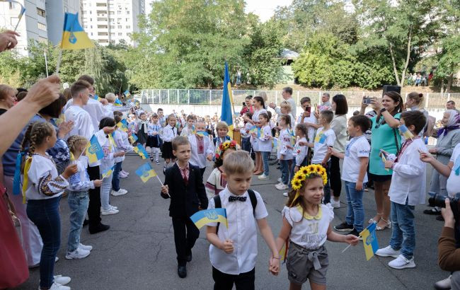 В Україні хочуть запровадити 12-річне навчання в школах