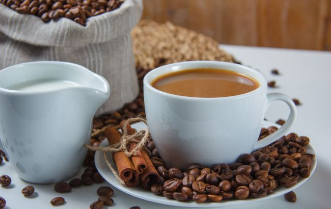 Дієтолог розповіла, чи можна пити каву при хворобах серця, шлунку та при діабеті