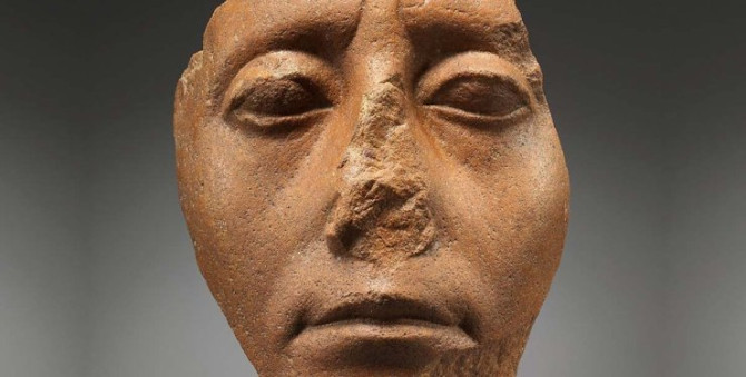 Дослідники пояснюють, чому древні статуї залишилися без носа