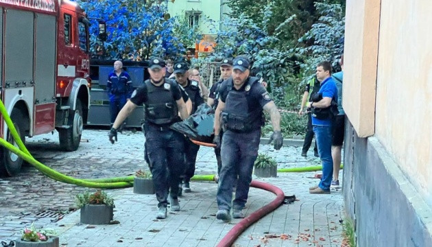 Вночі окупанти нанесли ракетний удар по житловому будинку у Львові